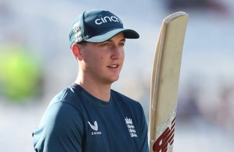 HARRY BROOK (W 13-17) WINS TOP WISDEN AWARD