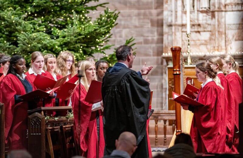 CAROL SERVICE