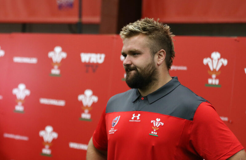 Sale Sharks to Sign OS Tomas Francis